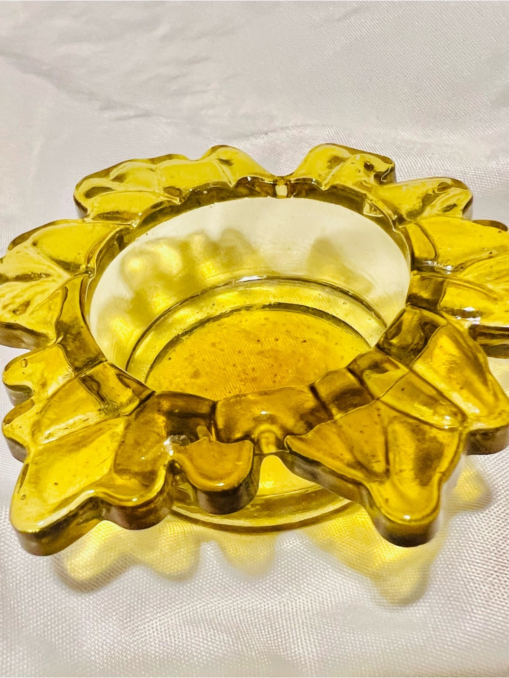 Vintage Honey Amber Glass Starburst Decorative Ashtray-